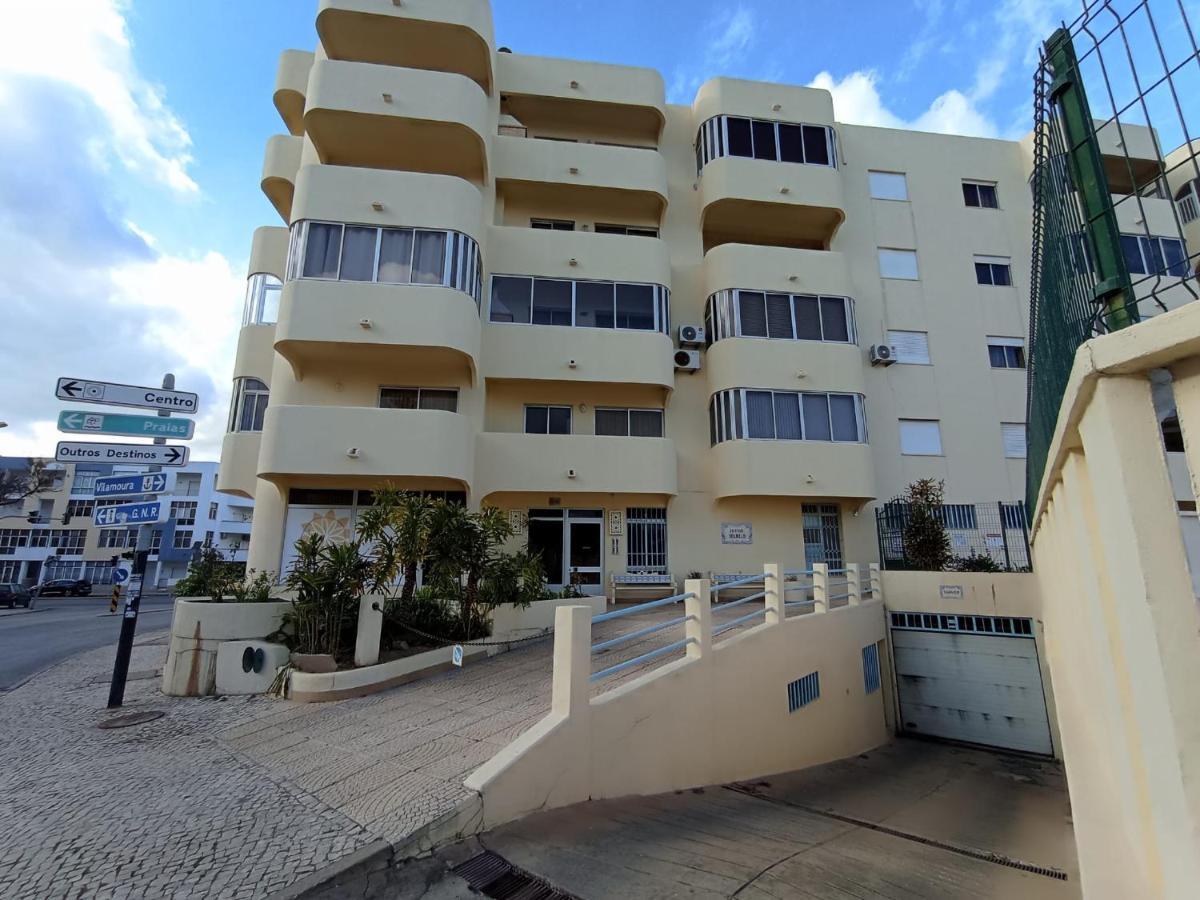 Love Shack Flat In Quarteira Center Екстер'єр фото