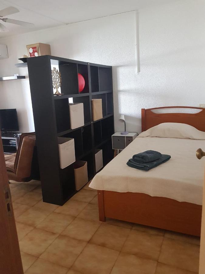 Love Shack Flat In Quarteira Center Екстер'єр фото